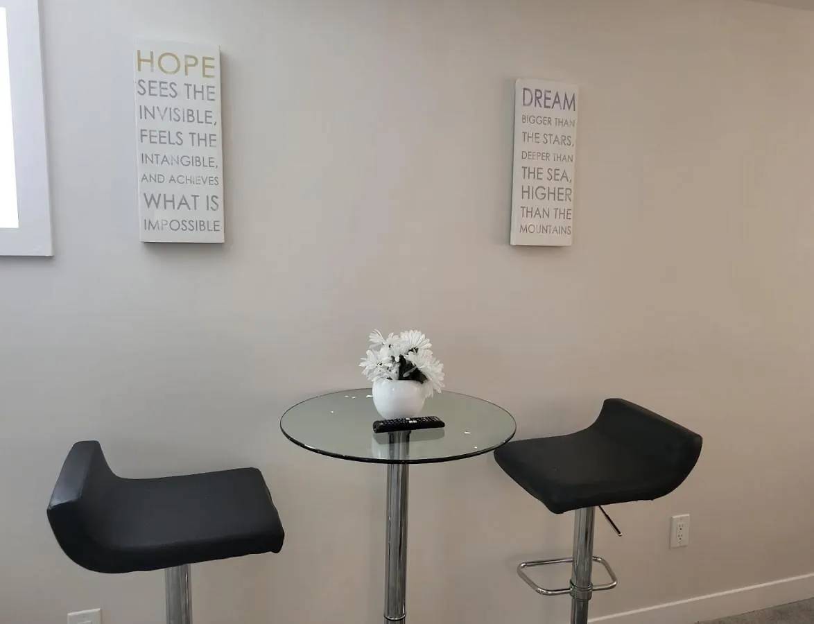 Guest house Peaceful Place By Comforter Services Ottawa